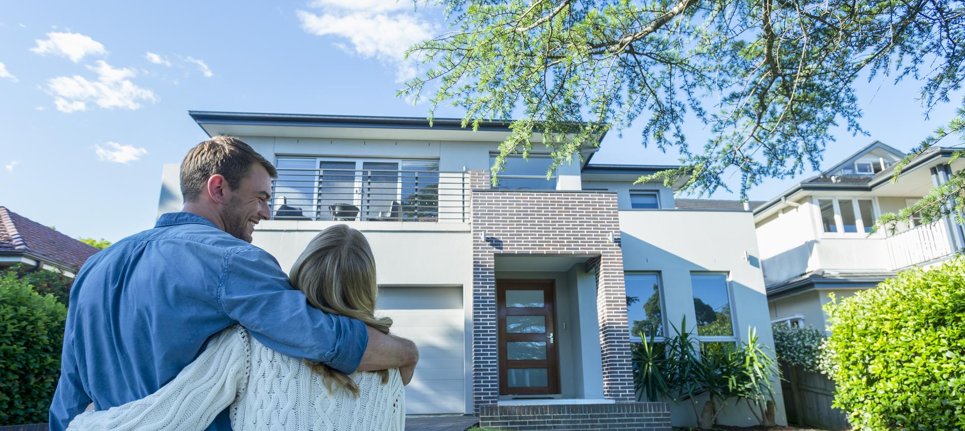 Weaker real estate auction market likely to continue in 2023
